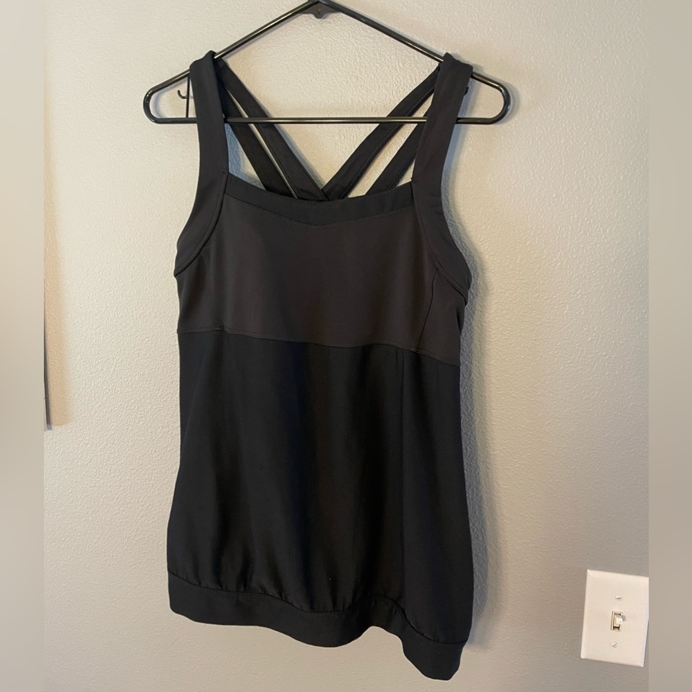 Athleta women’s top
